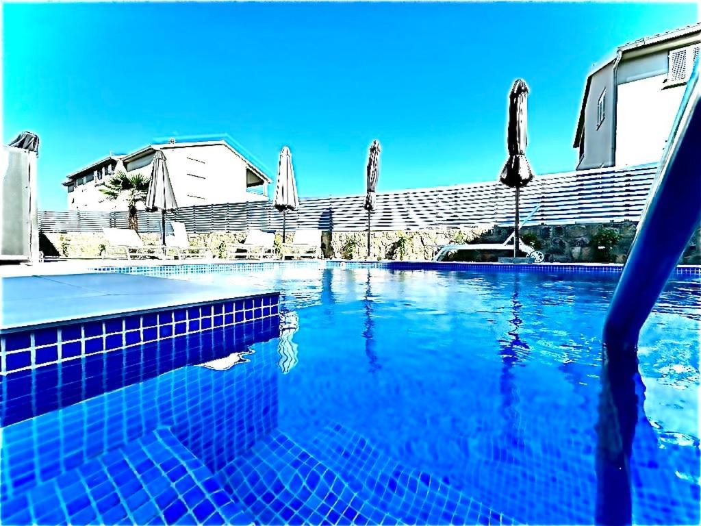 Luxury Apartments Marty Malinska Exterior photo